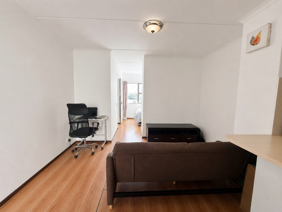 1 Bedroom Property for Sale in Parklands Western Cape